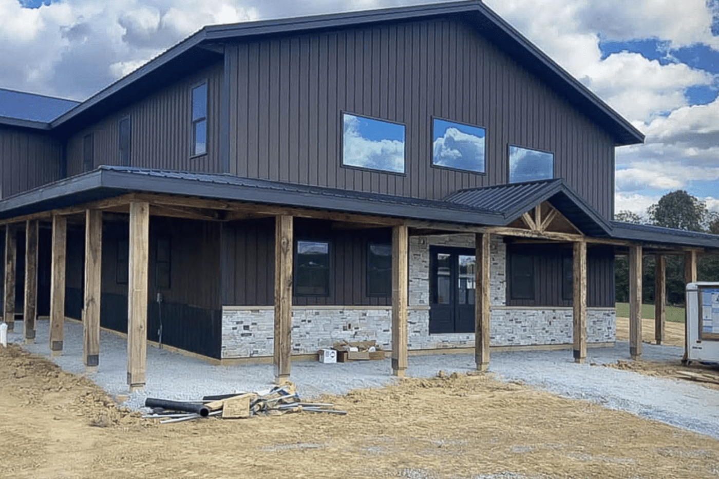 60x120 commercial pole barn gray in oh