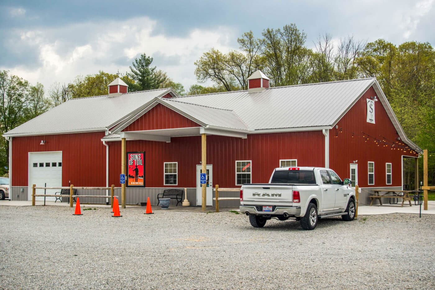 red 50x100 commercial pole barn kit